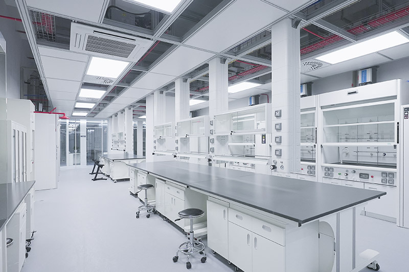 长丰镇实验室革新：安全与科技的现代融合